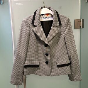 Kasper pantsuit size 10